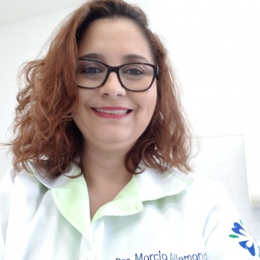Dra. Marcia Allemand
