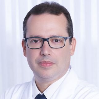 Dr. Emanuel Veras de Albuquerque