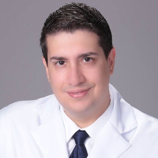 Dr. Conrado Ceccon