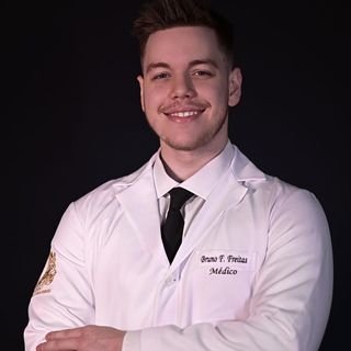 Dr. Bruno Finster Freitas