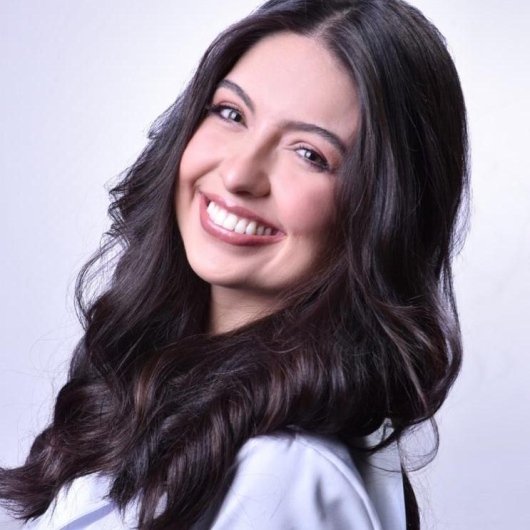 Dra. Nadine Rausisse