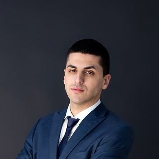 Dr. Matheus Capitani