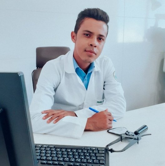 Dr. Wesley Cardoso