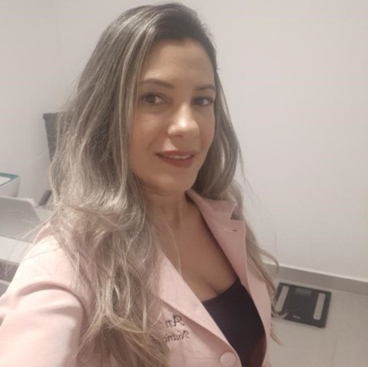 Dra. Ana Cecilia Souza