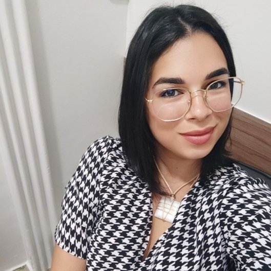 Dra. Kamila Monsueth da Silva Santiago