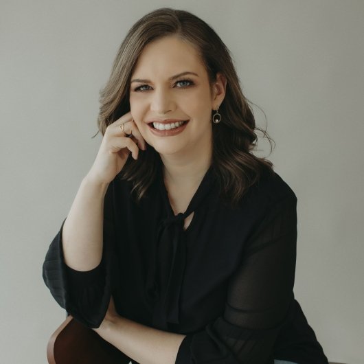 Dra. Gisele Kleine Neves