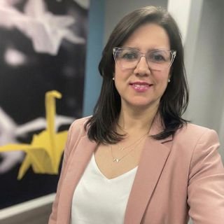 Celia Regina Leal Milan