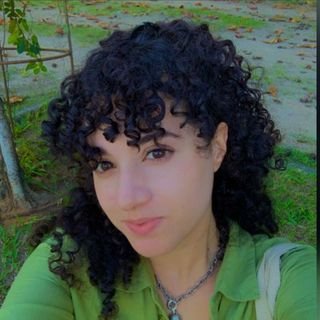 Laryssa Rodrigues Teixeira .