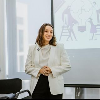 Isabelle Poli