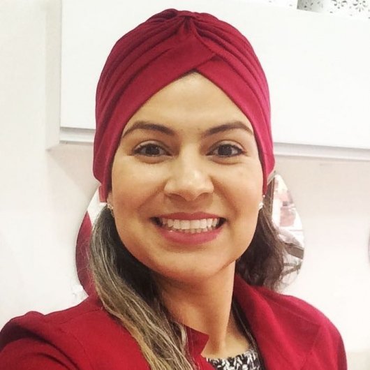 Dra. Camila Chaves