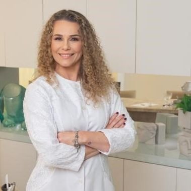 Dra. Janine Ribeiro França de Andrade