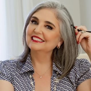 Carla Pelegrini Michelena .