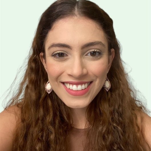 Isabela Fernandes Pereira