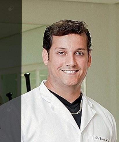 Dr. Eduardo Henrique Leitão