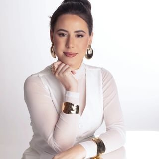 Dra. Nahyami Casarino
