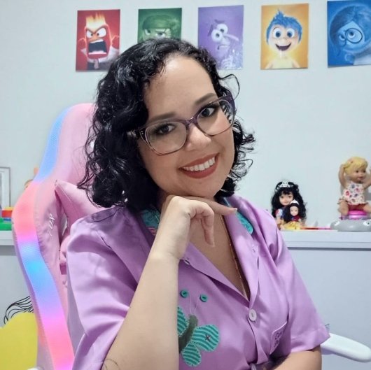 Dra. Carol Lima