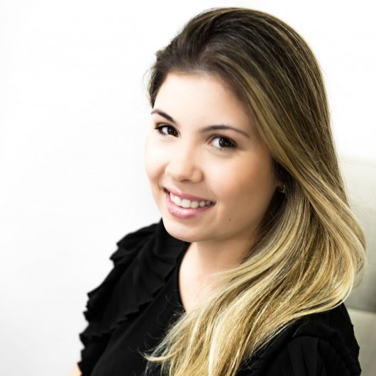 Maria Carolina Poltronieri Ramos