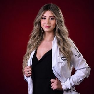 Dra. Vanessa Freitas Azevedo
