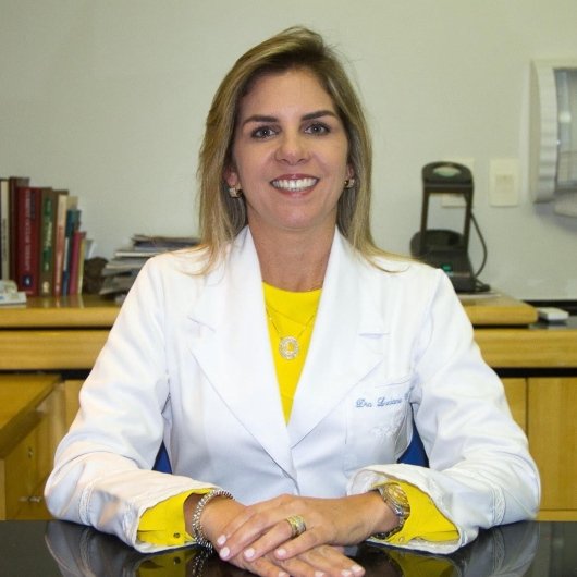 Dra. Luciana Valença