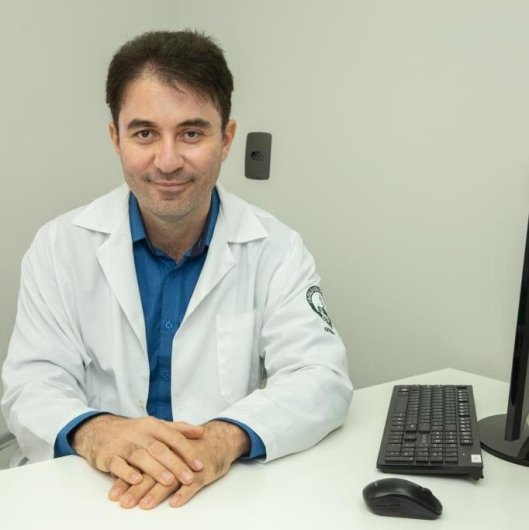 Dr. Antonio Benigno Araujo Santos