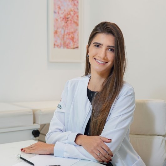Dra. Isabela Carvalho