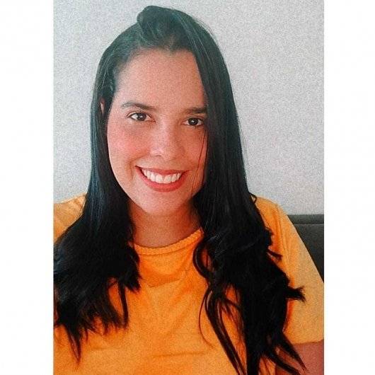 Larissa Imperatriz dos Santos Silva