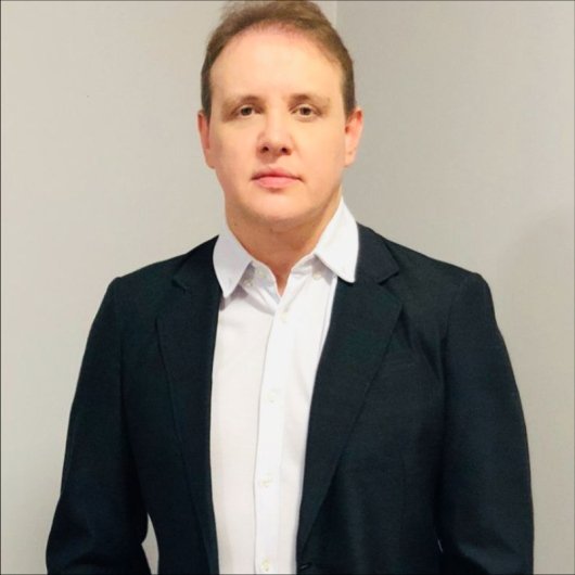 Dr. Alexandre Albino