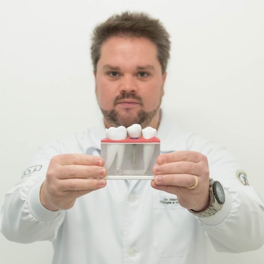 Dr. Marco Aurélio Rodrigues de Oliveira