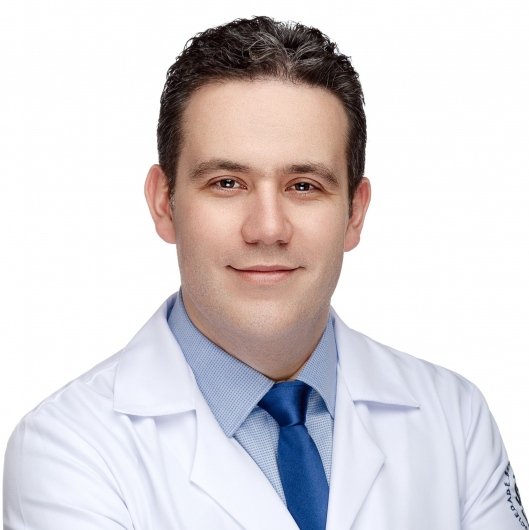 Dr. Nelson Chiminacio