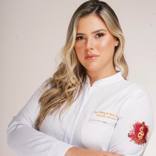 Dra. Thaiany de Paula