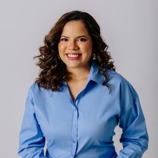 Dra. Carolina Silva