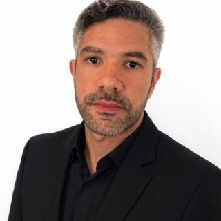 Dr. Marcus Vinicius De Souza Carvalho