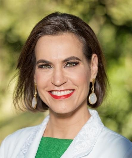 Dra. Karine Cunha