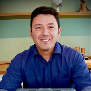Dr. ⁠Leandro Barros Fernandes