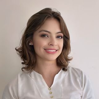 Dra. Luanna Saraiva