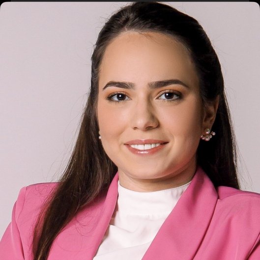 Dra. Mariana Valério