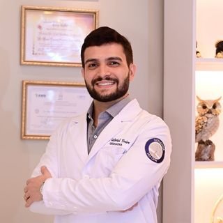 Dr. Dr Gabriel Freire