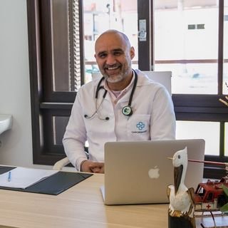 Dr. Jimi Vicente Beraldi Freitas