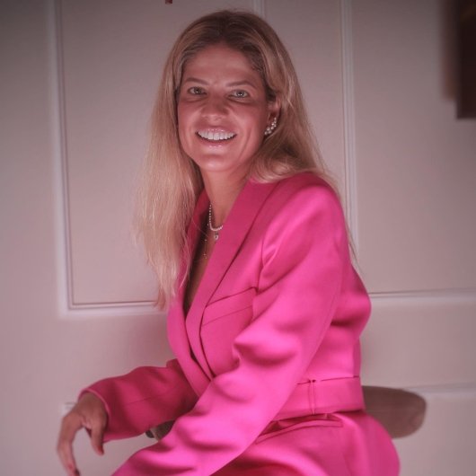 Dra. Bruna Póvoa da Cunha e Cruz