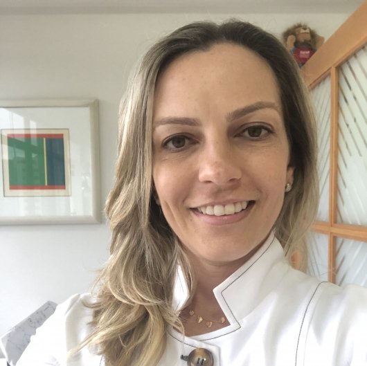 Dra. Juliana Nascimento E Silva Cerqueira