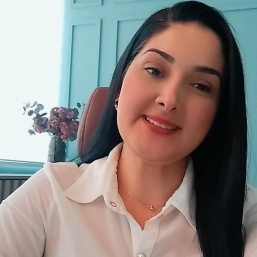 Dra. Priscila Cezar Vivan