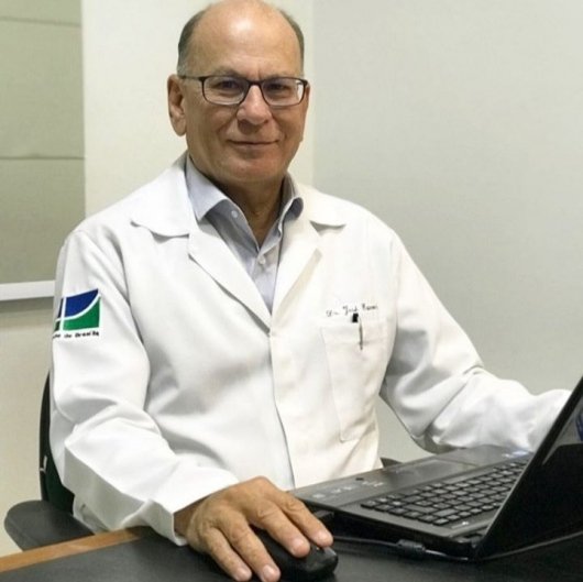 Dr. José Esteves de Souza Junior