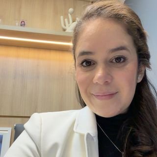Dra. Rebeca Higino Becker