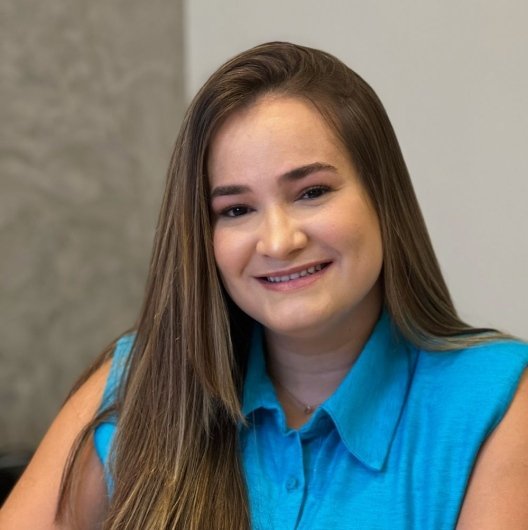Dra. Luanda Ashley Menezes Estácio