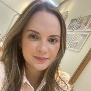 Dra. Rafaela Bezerra