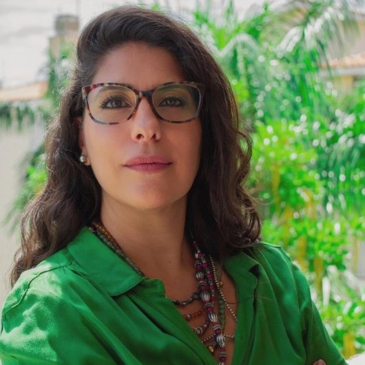 Dra. Kathia Lopes