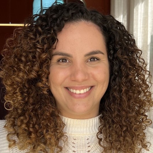 Dra. Mariana Araújo Côrtes Silva