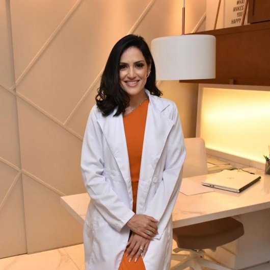 Dra. Rebeka Brasil Gomes