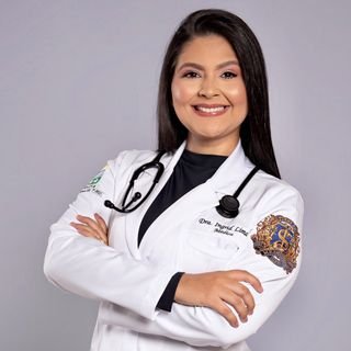 Dra. Ingrid Ferreira