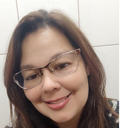 Camila Santos Guimãraes